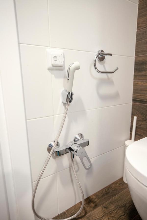 באטומי Gq Apartments On First Line In Alliance Palace מראה חיצוני תמונה