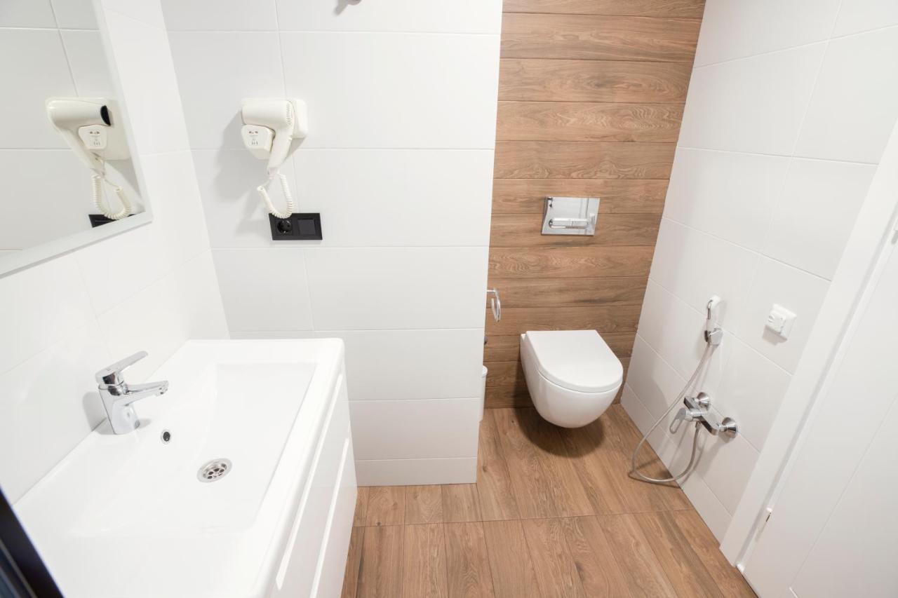 באטומי Gq Apartments On First Line In Alliance Palace מראה חיצוני תמונה